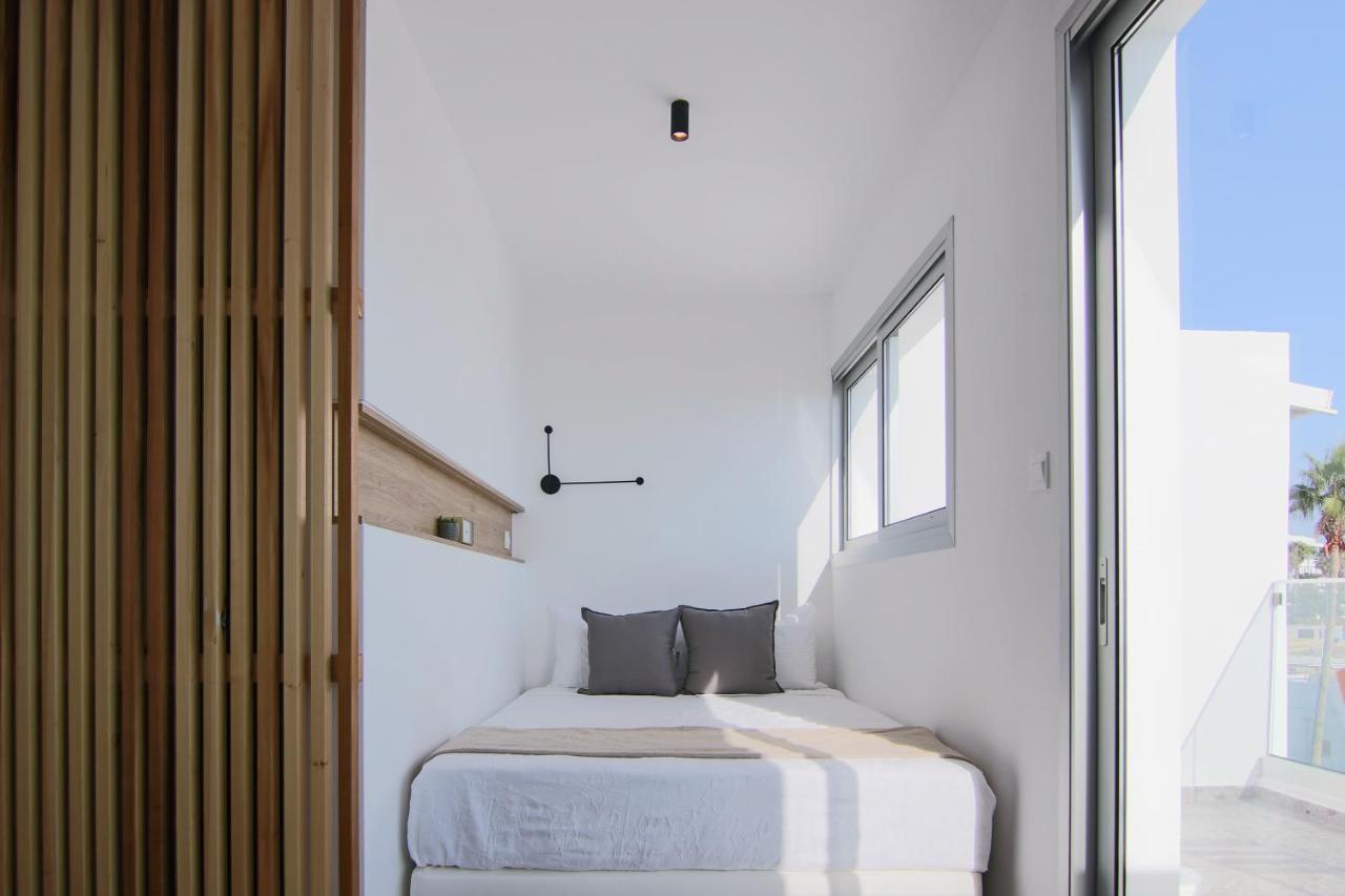 Apartamento Phaedrus Living Seaview Modern Flat Lighthouse 52 Paphos Exterior foto